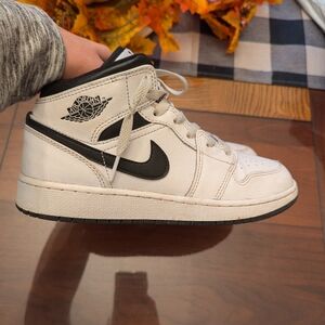 Used (great condition) Kids Air Jordan 1